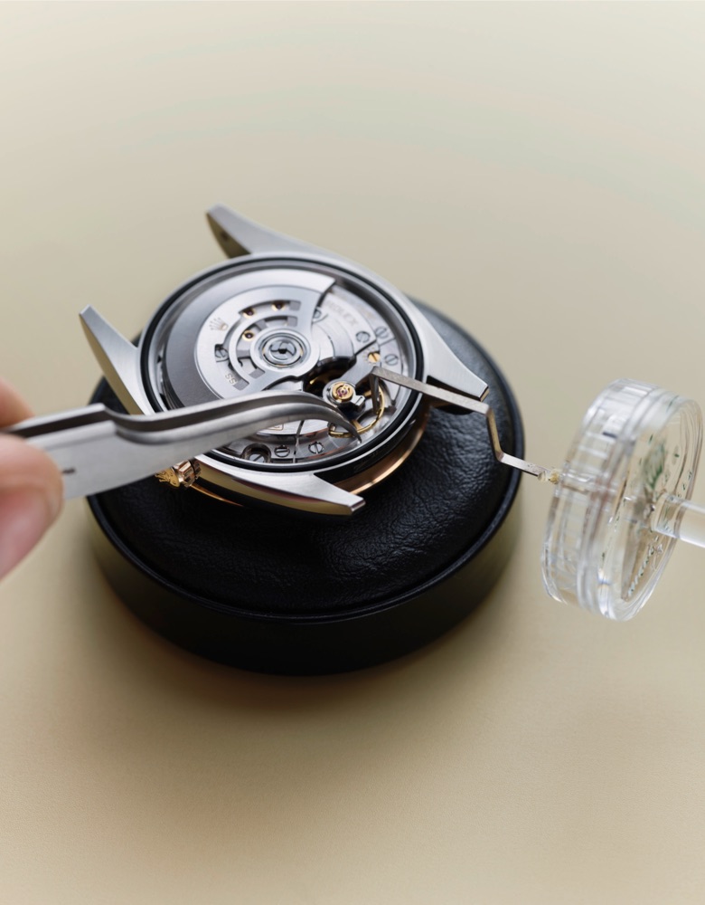 rolex servicing procedure - Verga 1947