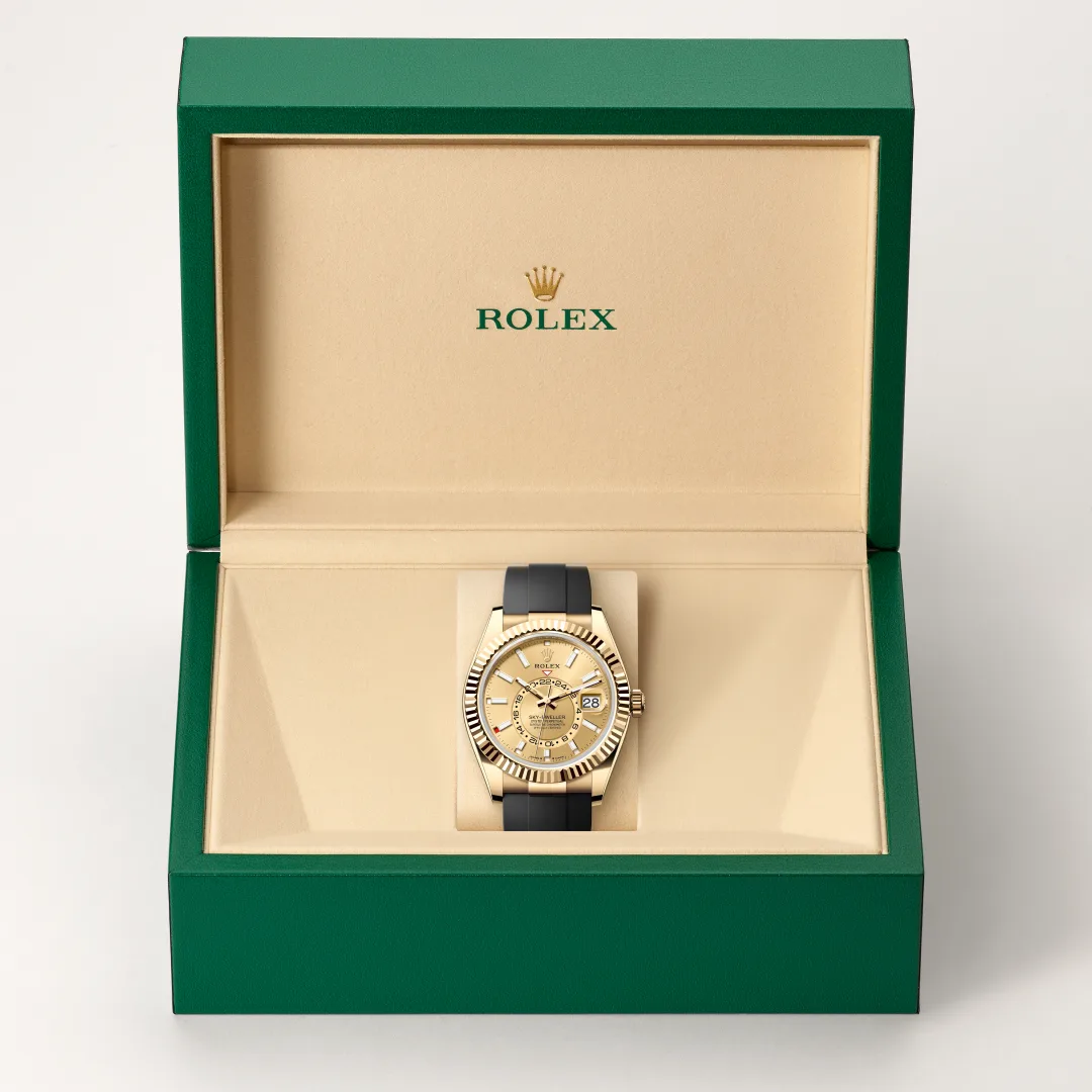 Rolex Sky-Dweller in 18 ct yellow gold, M336238-0001 - Verga 1947