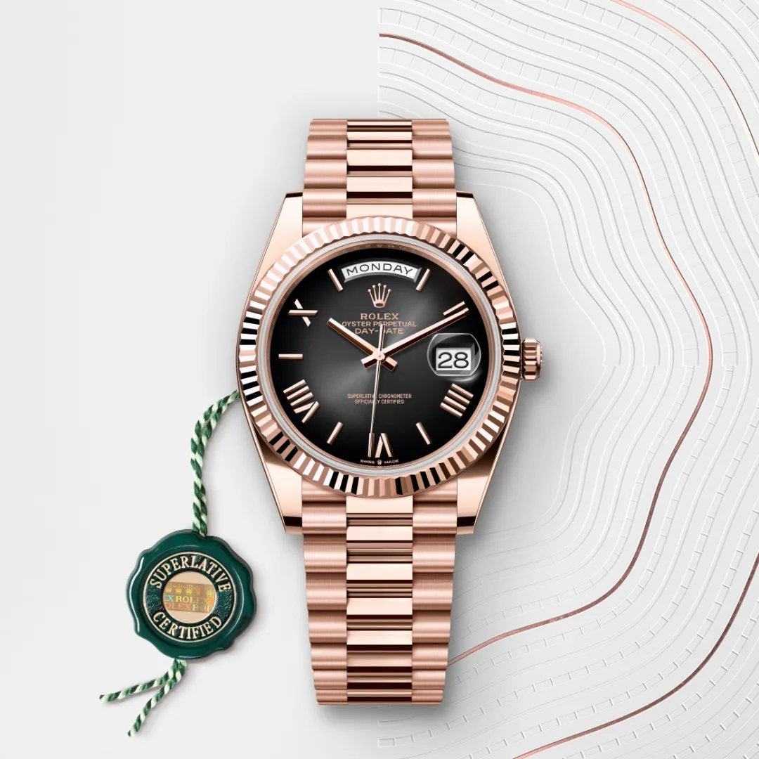 Rolex Day-Date in Oro Everose 18 ct, M228235-0055 - Verga 1947