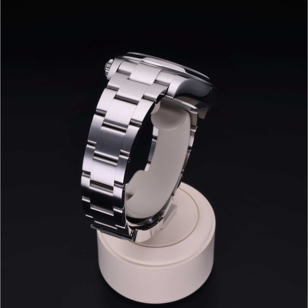 Rolex Certified Pre-Owned  40 in Steel, 116900 | Verga 1947