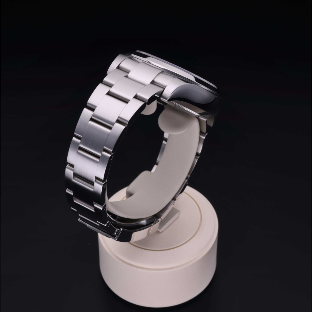 Rolex Certified Pre-Owned  40 in Steel, 116900 | Verga 1947