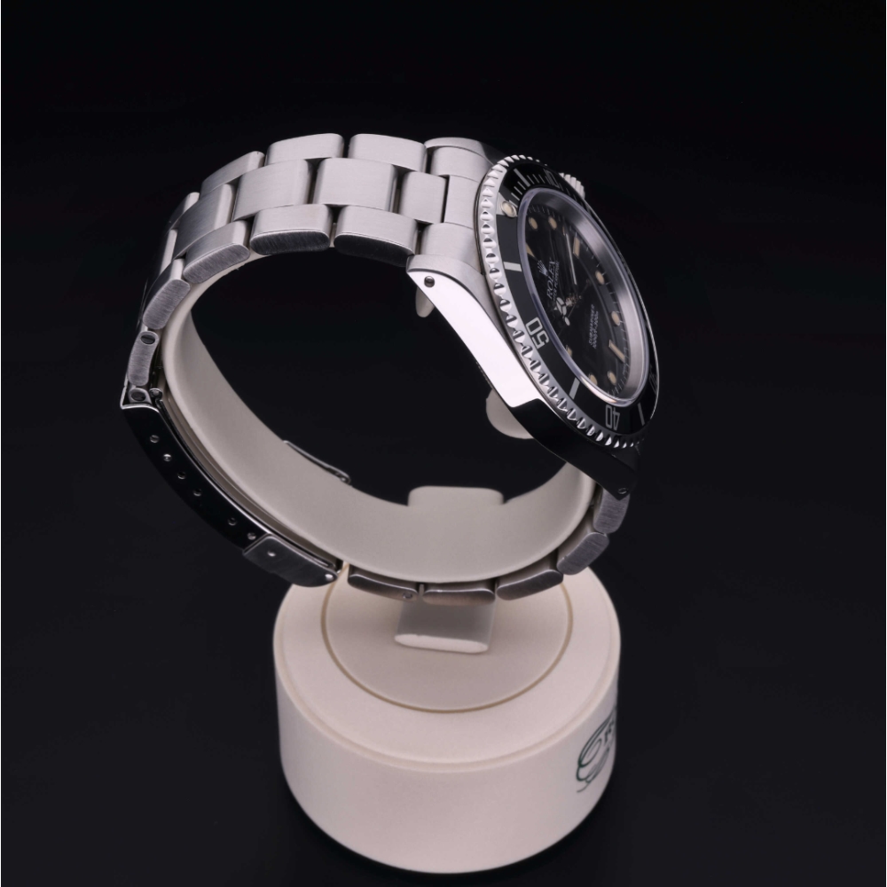 Rolex Certified Pre-Owned  40 in Steel, 14060 | Verga 1947