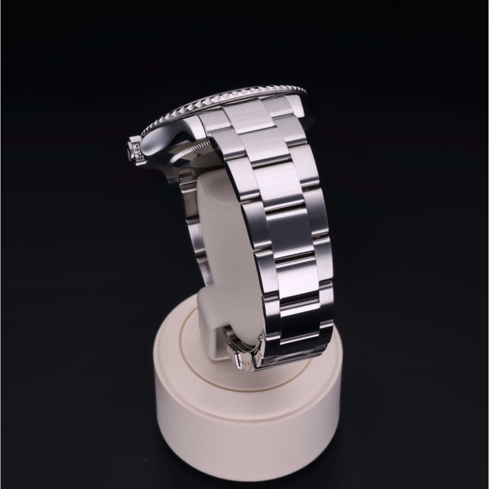 Rolex Certified Pre-Owned Oyster Perpetual 40 in Rolesium Platinum, 16622 | Verga 1947