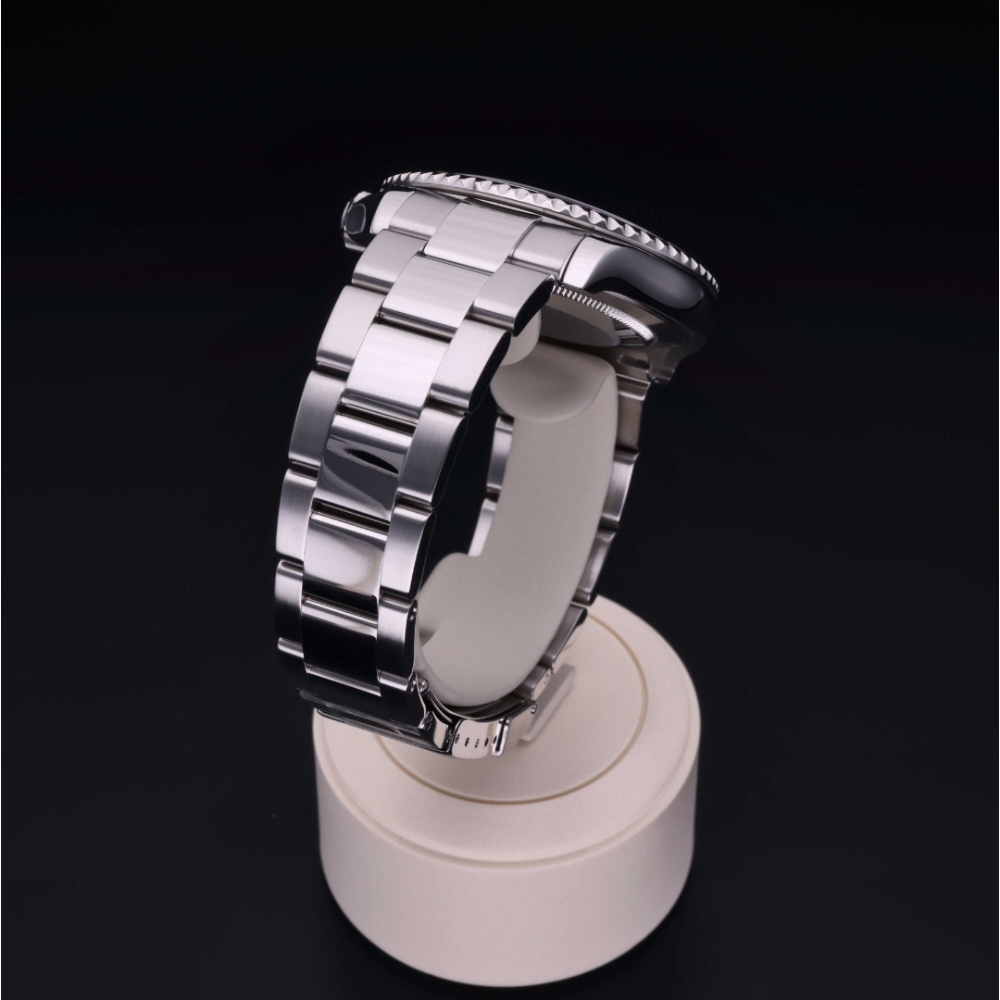Rolex Certified Pre-Owned Oyster Perpetual 40 in Rolesium Platinum, 16622 | Verga 1947