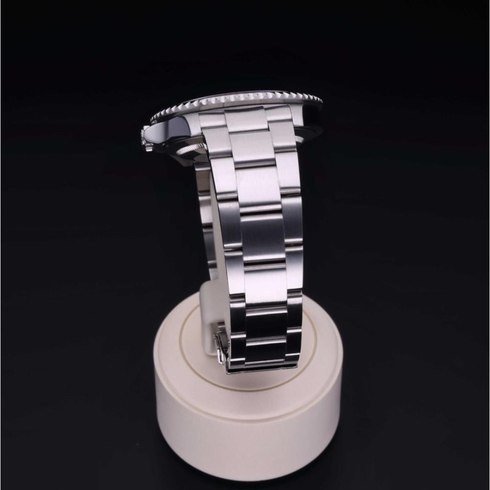 Rolex Certified Pre-Owned  40 in Steel, 16710 | Verga 1947