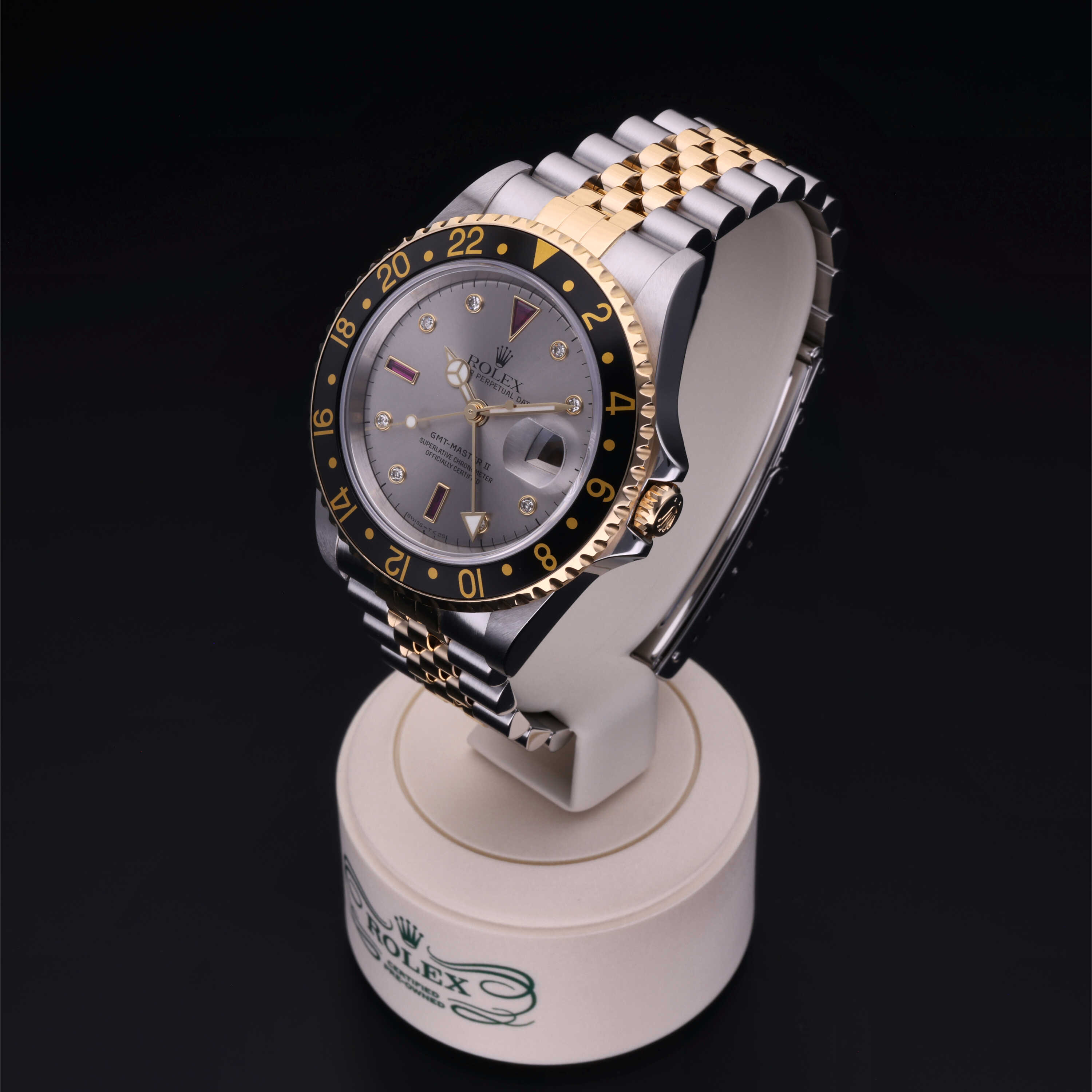 Rolex Certified Pre-Owned  40 in Rolesor 18 Carat Yellow, 16713LN | Verga 1947