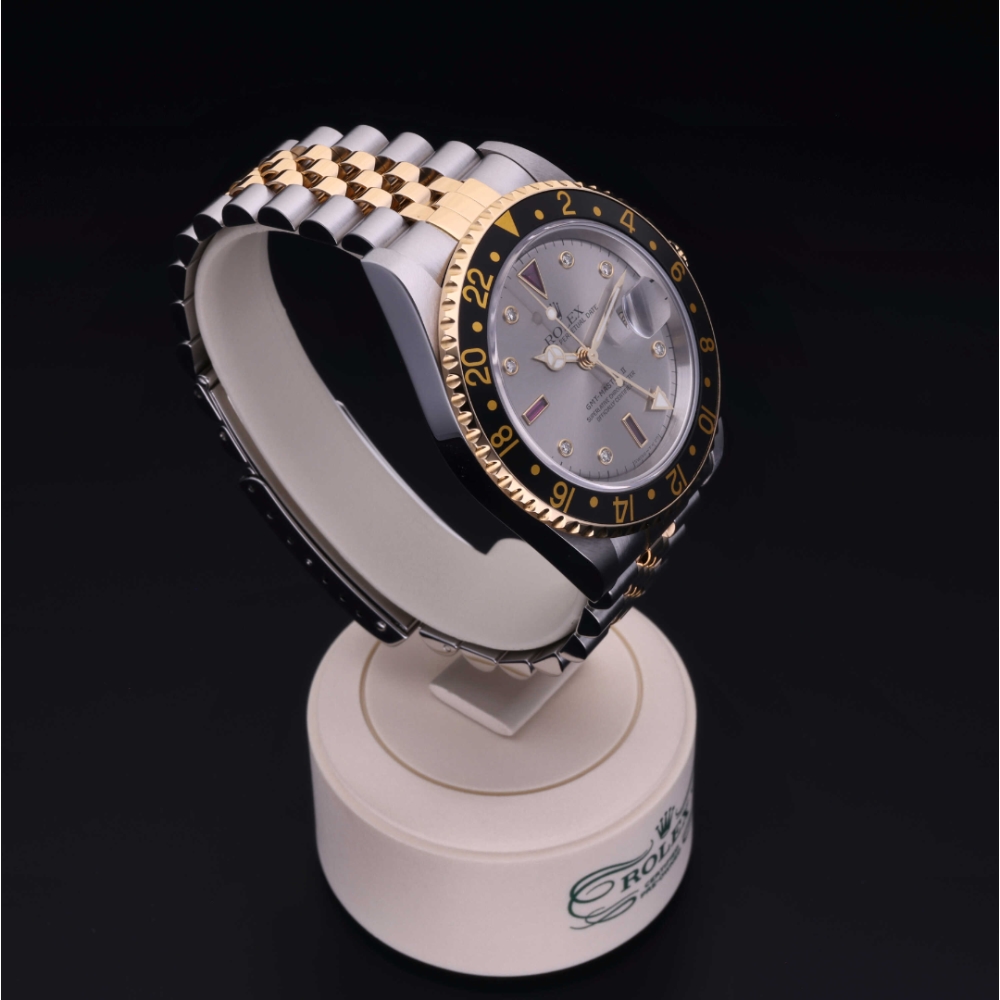 Rolex Certified Pre-Owned  40 in Rolesor 18 Carat Yellow, 16713LN | Verga 1947