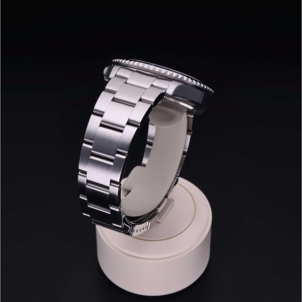 Rolex Certified Pre-Owned  40 in Steel, 16710BLRO | Verga 1947