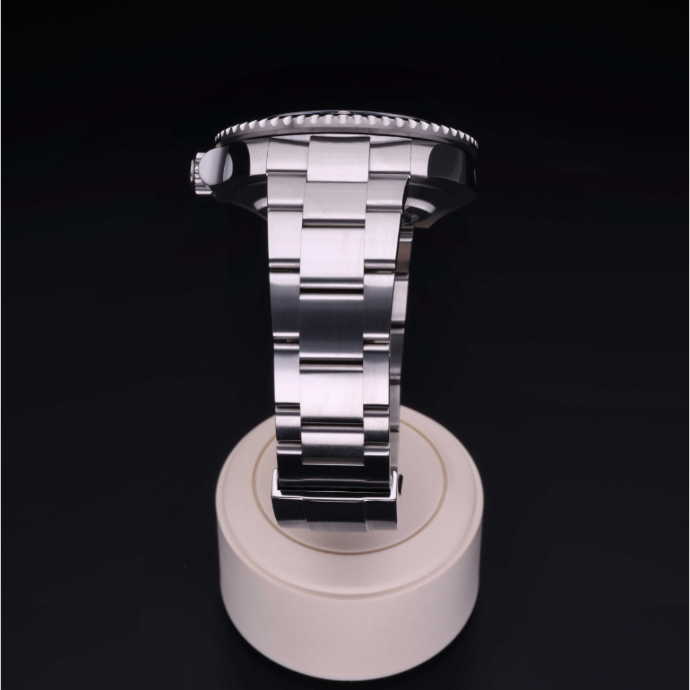 Rolex Certified Pre-Owned  43 in Acciaio, 126600 | Verga 1947