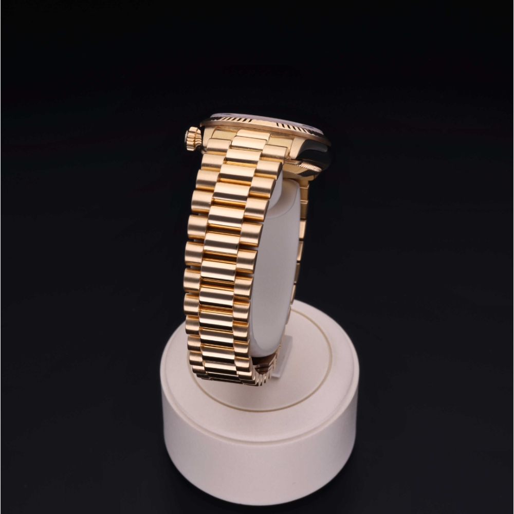 Rolex Certified Pre-Owned Oyster Perpetual 31 in Oro 18 CT.G, 68278 | Verga 1947