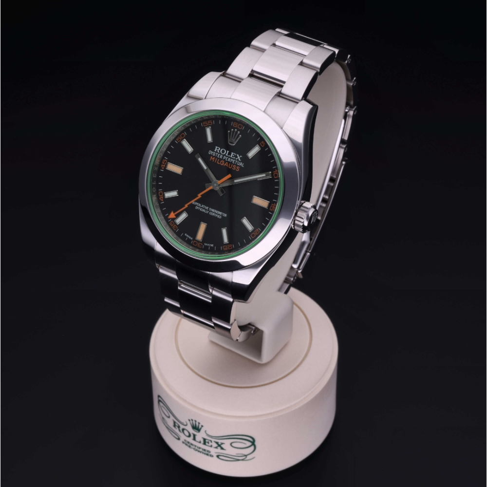 Rolex Certified Pre-Owned  40 in Acciaio, 116400GV | Verga 1947