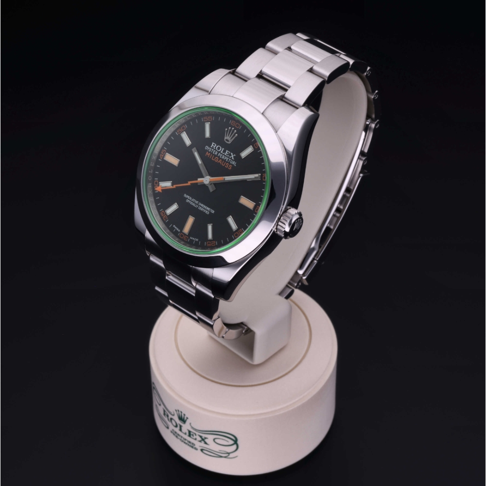 Rolex Certified Pre-Owned  40 in Acciaio, 116400GV | Verga 1947