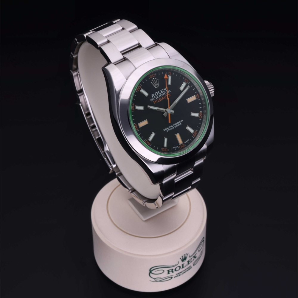 Rolex Certified Pre-Owned  40 in Acciaio, 116400GV | Verga 1947