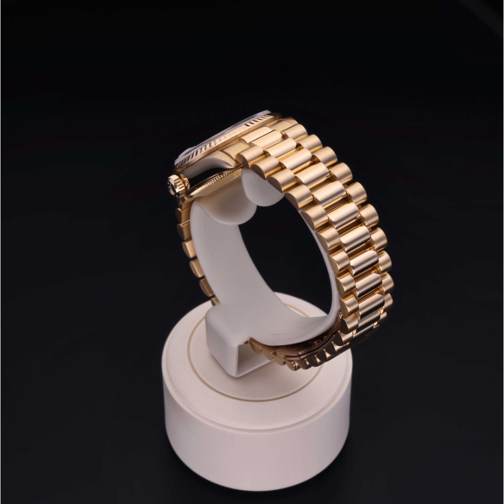 Rolex Certified Pre-Owned  31 in Oro 18 CT.G, 68278 | Verga 1947