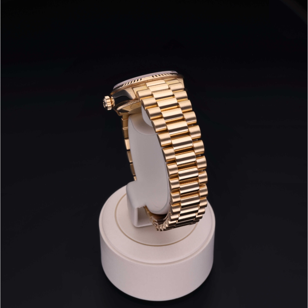 Rolex Certified Pre-Owned  31 in Oro 18 CT.G, 68278 | Verga 1947