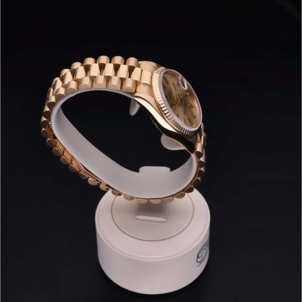 Rolex Certified Pre-Owned  31 in Oro 18 CT.G, 68278 | Verga 1947