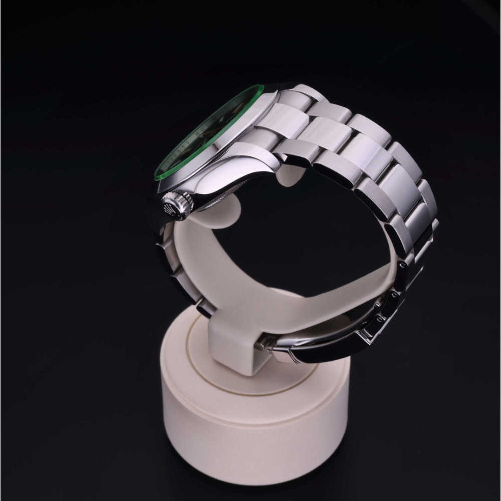 Rolex Certified Pre-Owned  40 in Steel, 116400GV | Verga 1947