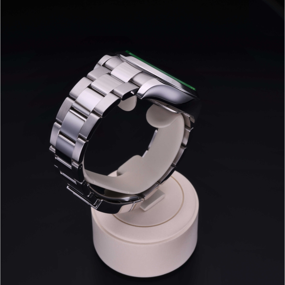 Rolex Certified Pre-Owned  40 in Steel, 116400GV | Verga 1947