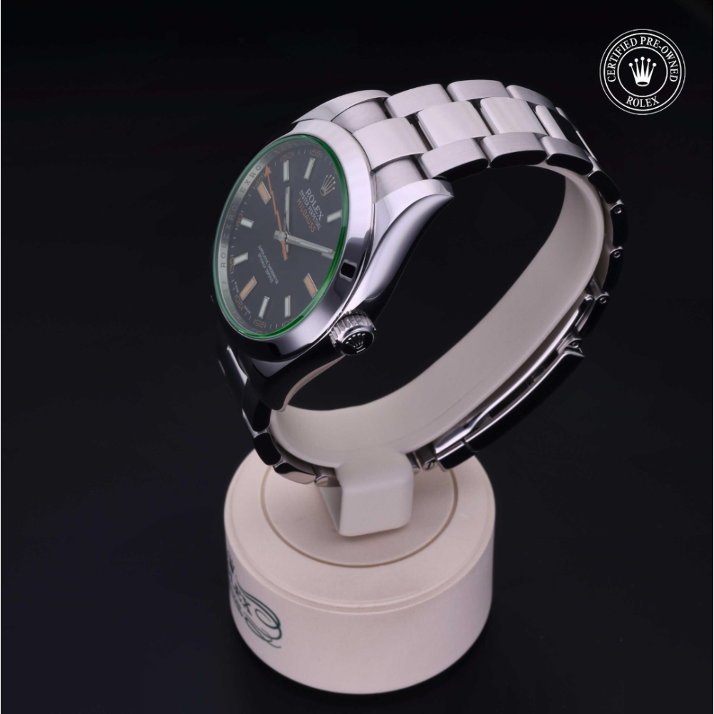  Certified Pre-Owned with 40 mm from 2009