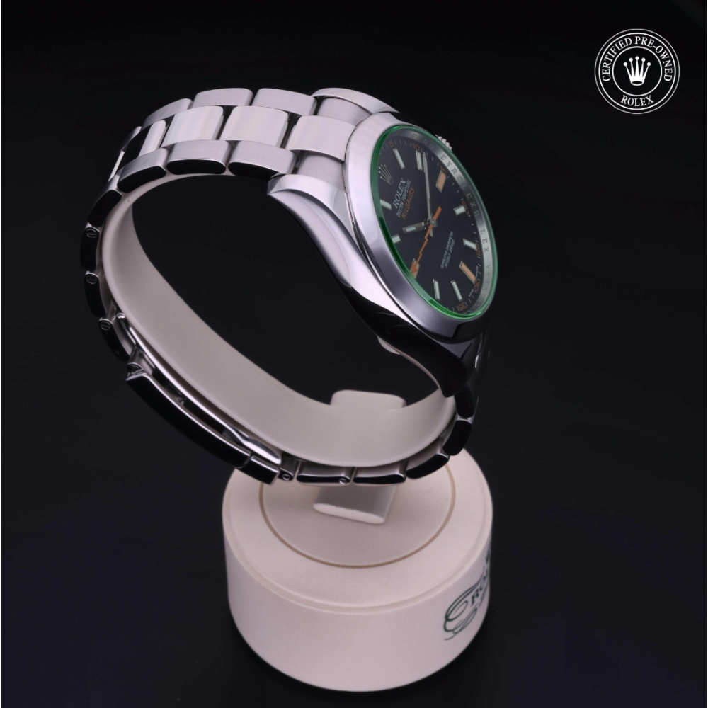  Certified Pre-Owned with 40 mm from 2009