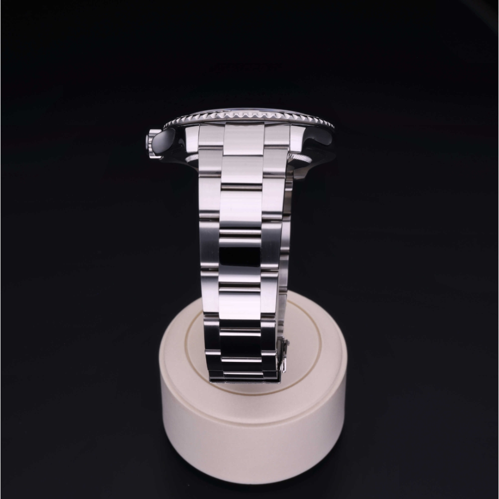 Rolex Certified Pre-Owned Oyster Perpetual 40 in Rolesium Platinum, 16622 | Verga 1947
