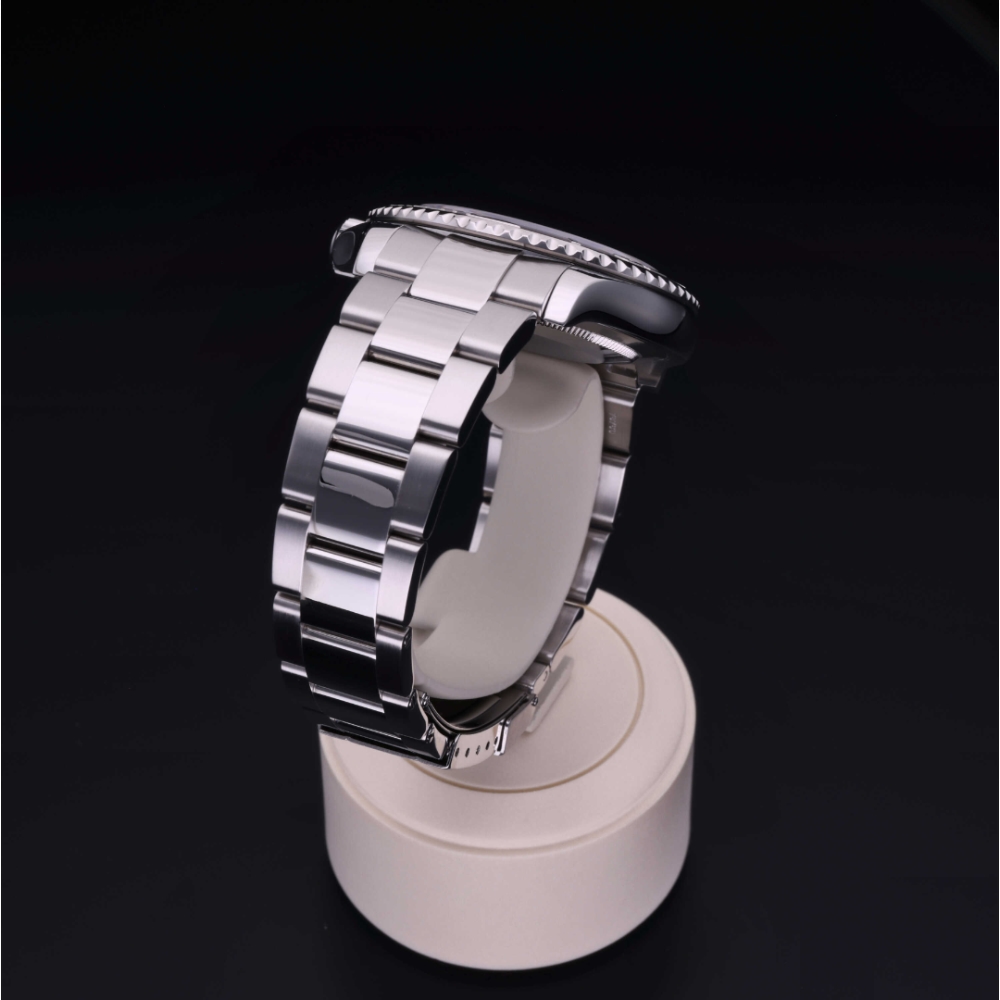 Rolex Certified Pre-Owned Oyster Perpetual 40 in Rolesium Platinum, 16622 | Verga 1947