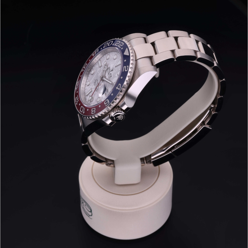 Rolex Certified Pre-Owned  40 in Gold 18 Carat White, 126719BLRO | Verga 1947
