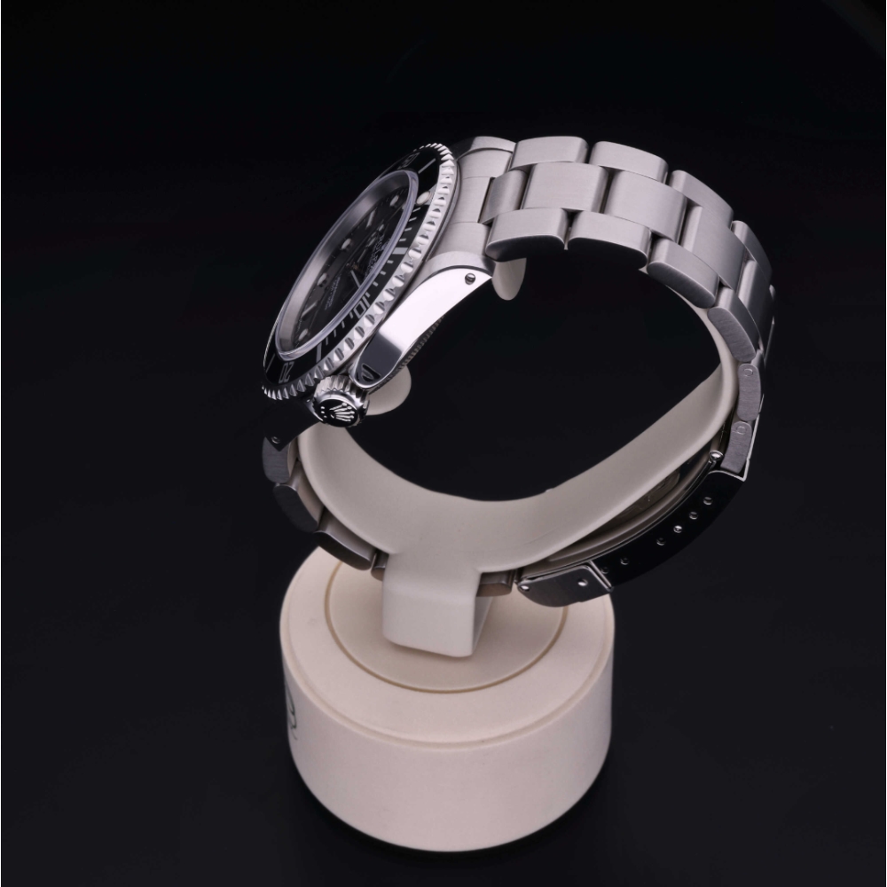 Rolex Certified Pre-Owned  40 in Steel, 14060M | Verga 1947