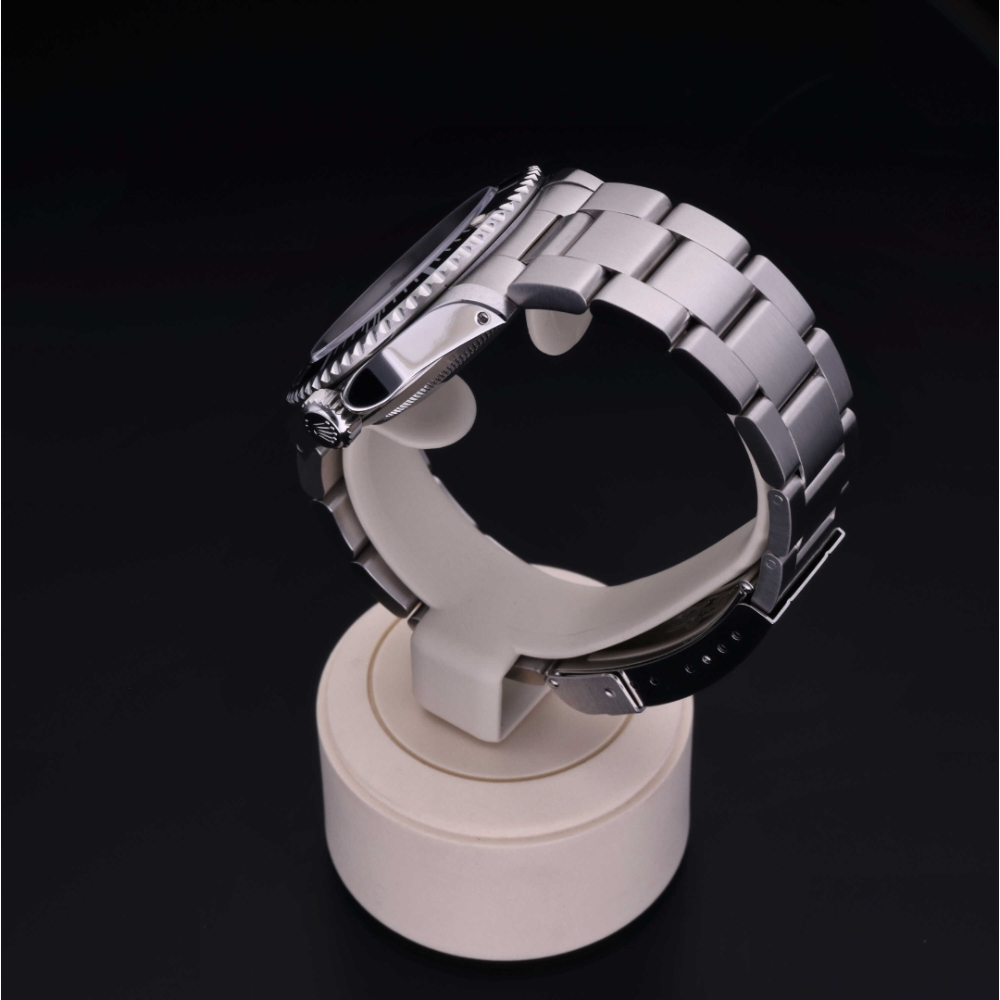 Rolex Certified Pre-Owned  40 in Steel, 14060M | Verga 1947