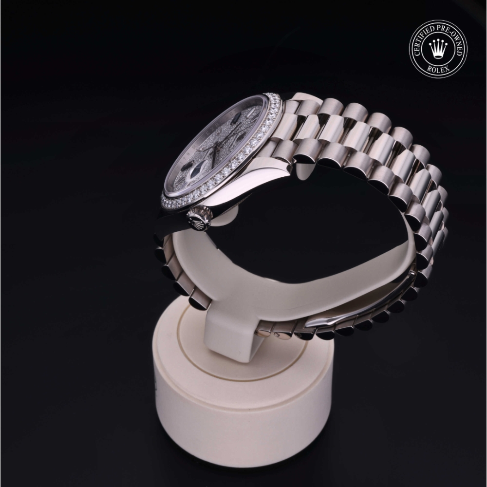 Rolex Certified Pre-Owned Oyster Perpetual 40 in Gold 18 Carat White, 228349RBR | Verga 1947