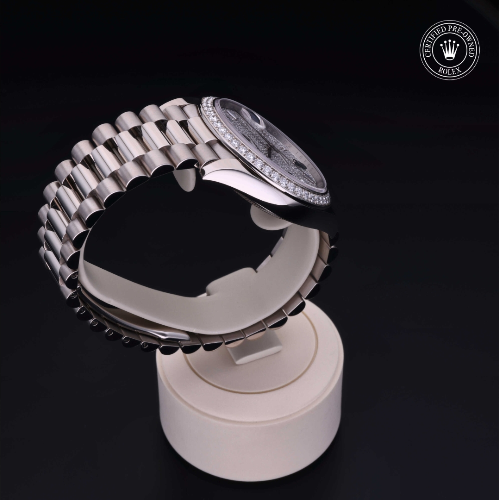 Rolex Certified Pre-Owned Oyster Perpetual 40 in Gold 18 Carat White, 228349RBR | Verga 1947