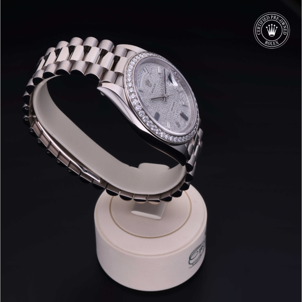 Rolex Certified Pre-Owned Oyster Perpetual 40 in Gold 18 Carat White, 228349RBR | Verga 1947