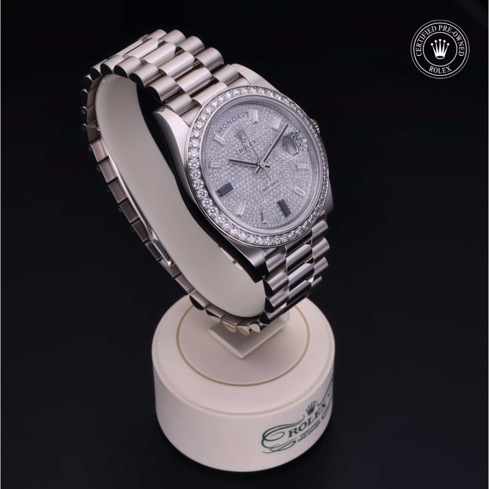 Rolex Certified Pre-Owned Oyster Perpetual 40 in Gold 18 Carat White, 228349RBR | Verga 1947