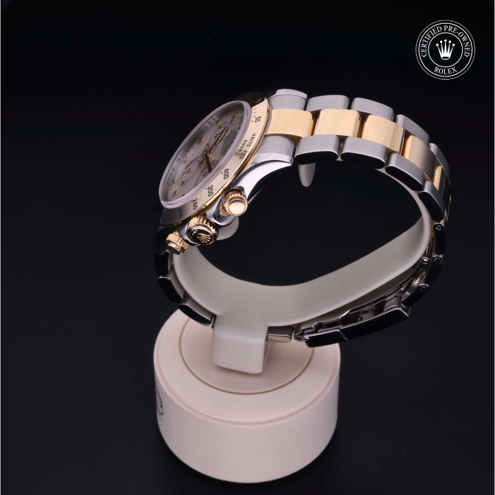 Rolex Certified Pre-Owned Oyster Perpetual 40 in Rolesor 18 Carat Yellow, 116523 | Verga 1947