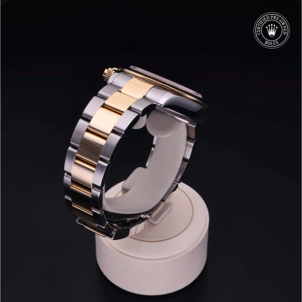 Rolex Certified Pre-Owned Oyster Perpetual 40 in Rolesor 18 Carat Yellow, 116523 | Verga 1947