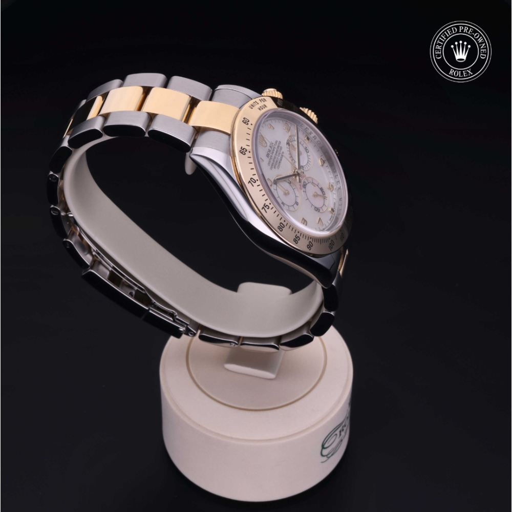 Rolex Certified Pre-Owned Oyster Perpetual 40 in Rolesor 18 Carat Yellow, 116523 | Verga 1947