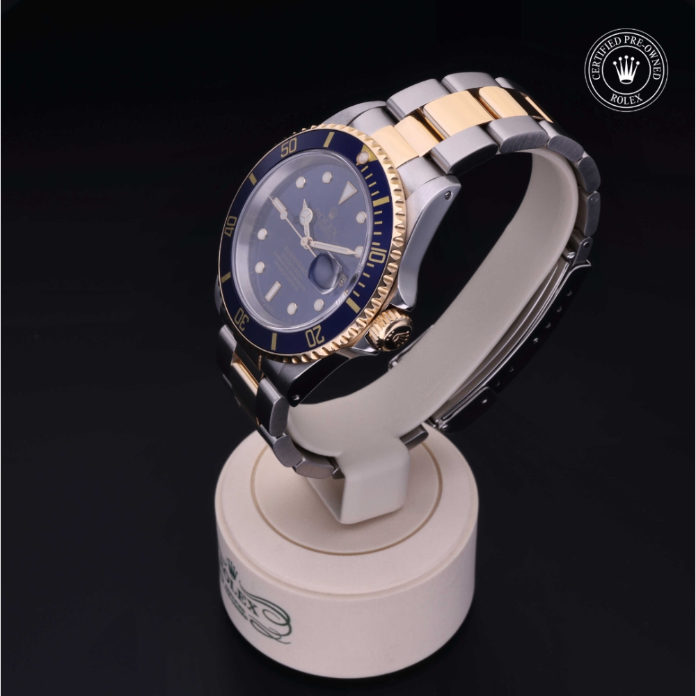 Rolex Certified Pre-Owned Oyster Perpetual 40 in Rolesor 18 Carat Yellow, 16613 | Verga 1947