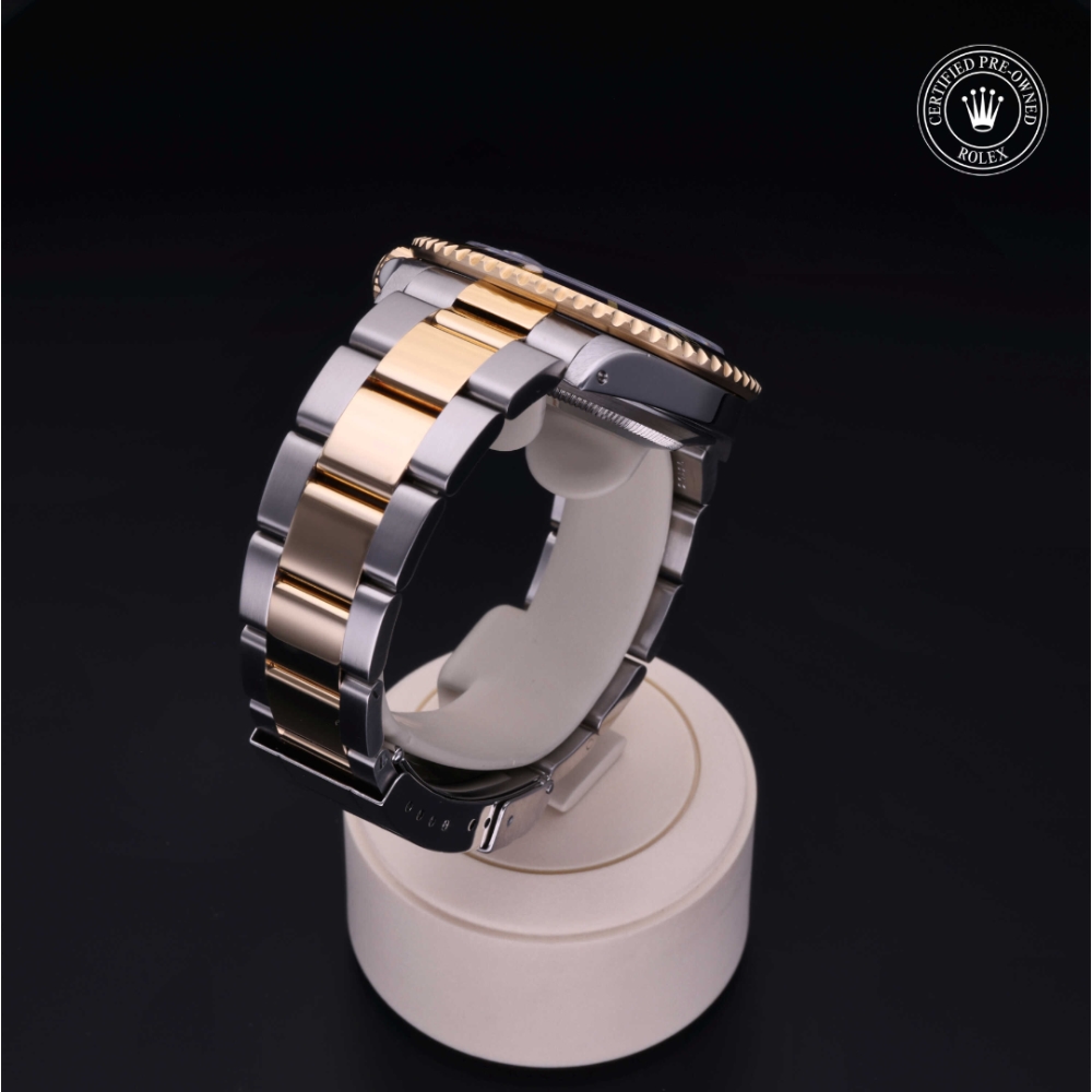 Rolex Certified Pre-Owned Oyster Perpetual 40 in Rolesor 18 Carat Yellow, 16613 | Verga 1947