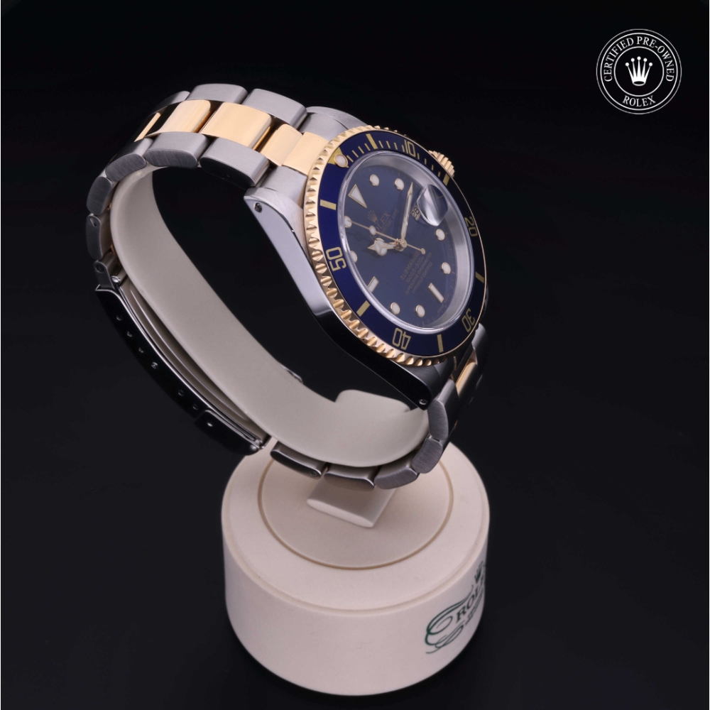 Rolex Certified Pre-Owned Oyster Perpetual 40 in Rolesor 18 Carat Yellow, 16613 | Verga 1947