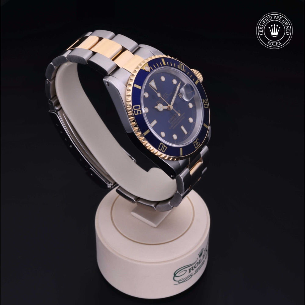 Rolex Certified Pre-Owned Oyster Perpetual 40 in Rolesor 18 Carat Yellow, 16613 | Verga 1947