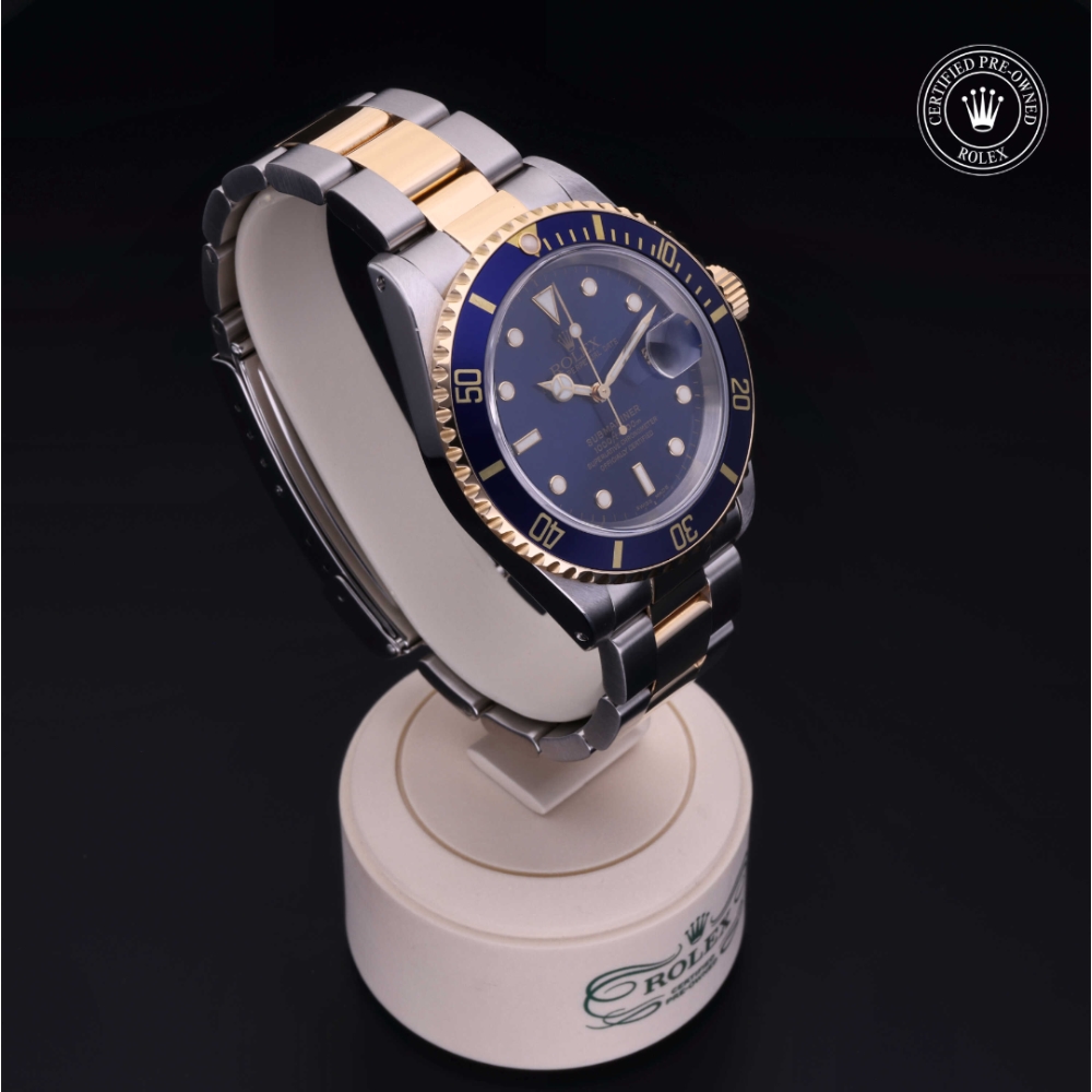 Rolex Certified Pre-Owned Oyster Perpetual 40 in Rolesor 18 Carat Yellow, 16613 | Verga 1947
