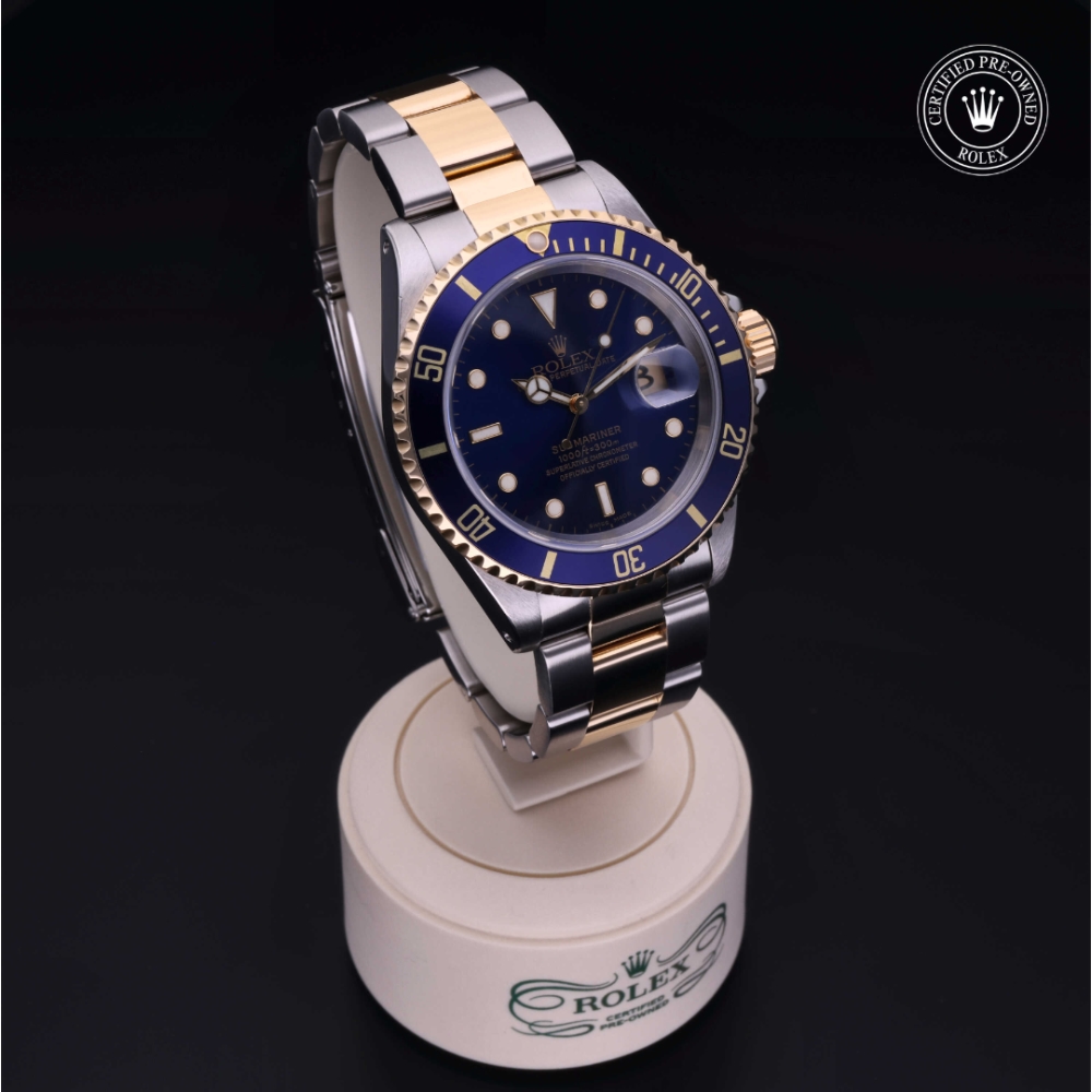 Rolex Certified Pre-Owned Oyster Perpetual 40 in Rolesor 18 Carat Yellow, 16613 | Verga 1947