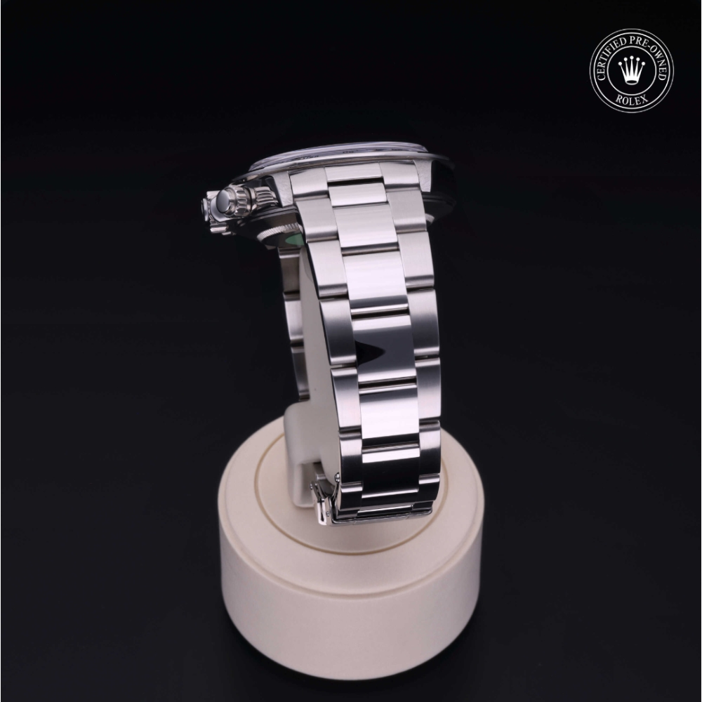 Rolex Certified Pre-Owned Oyster Perpetual 40 in Steel, 16520 | Verga 1947