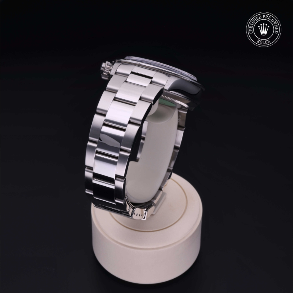 Rolex Certified Pre-Owned Oyster Perpetual 40 in Steel, 16520 | Verga 1947