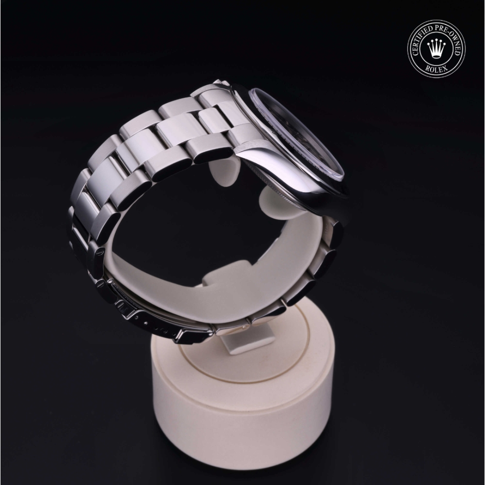 Rolex Certified Pre-Owned Oyster Perpetual 40 in Steel, 16520 | Verga 1947
