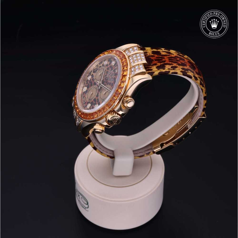 Rolex Certified Pre-Owned Oyster Perpetual 40 in Gold 18 Carat Yellow, 116598SACO | Verga 1947
