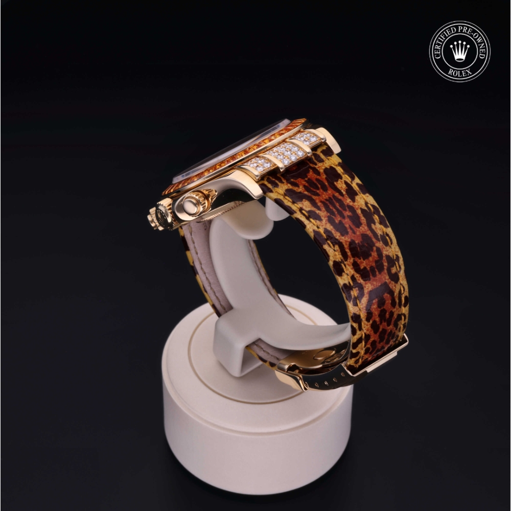 Rolex Certified Pre-Owned Oyster Perpetual 40 in Gold 18 Carat Yellow, 116598SACO | Verga 1947