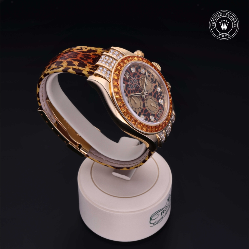 Rolex Certified Pre-Owned Oyster Perpetual 40 in Gold 18 Carat Yellow, 116598SACO | Verga 1947