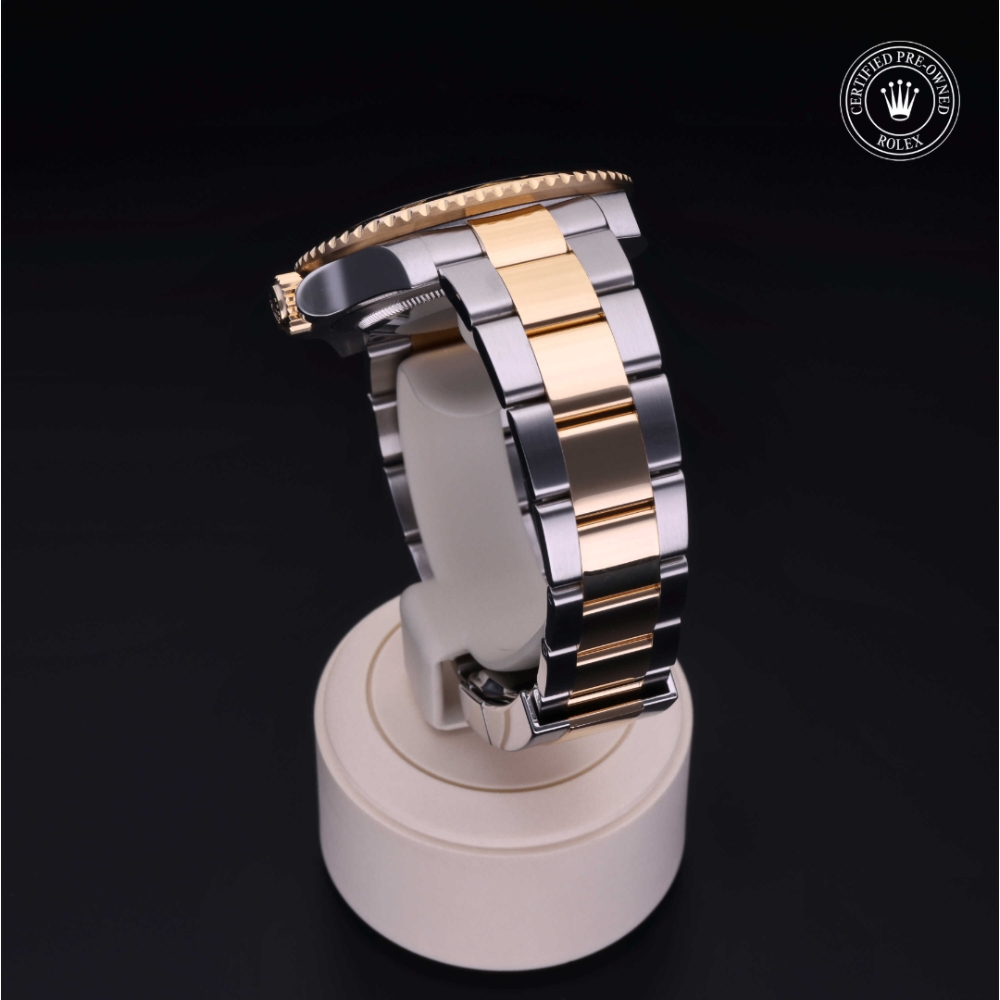 Rolex Certified Pre-Owned Oyster Perpetual 40 in Acciaio/oro G, 116713LN | Verga 1947