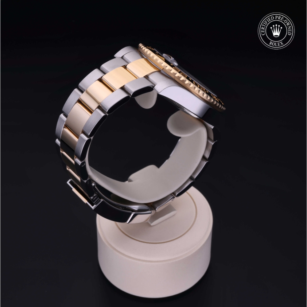 Rolex Certified Pre-Owned Oyster Perpetual 40 in Acciaio/oro G, 116713LN | Verga 1947